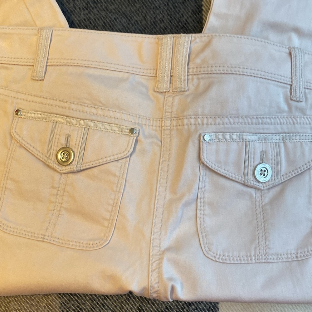 White House Black Market Slim Pedal Pusher Crop 2 - Picture 2 of 14